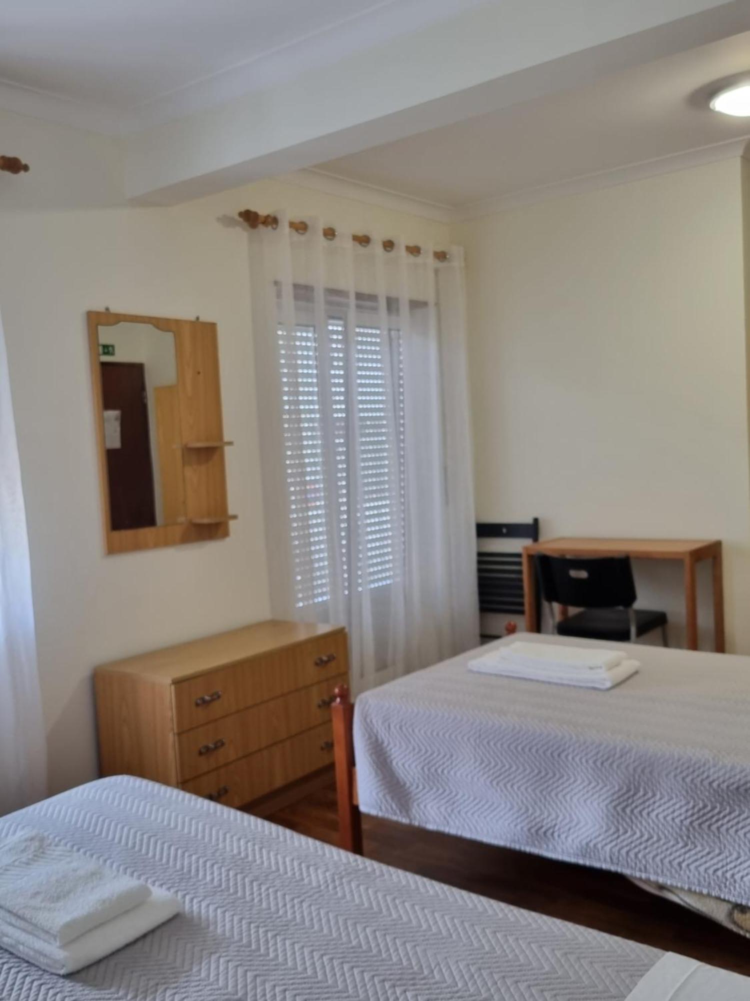 Residencia Salva-Vidas Nazaré Zimmer foto