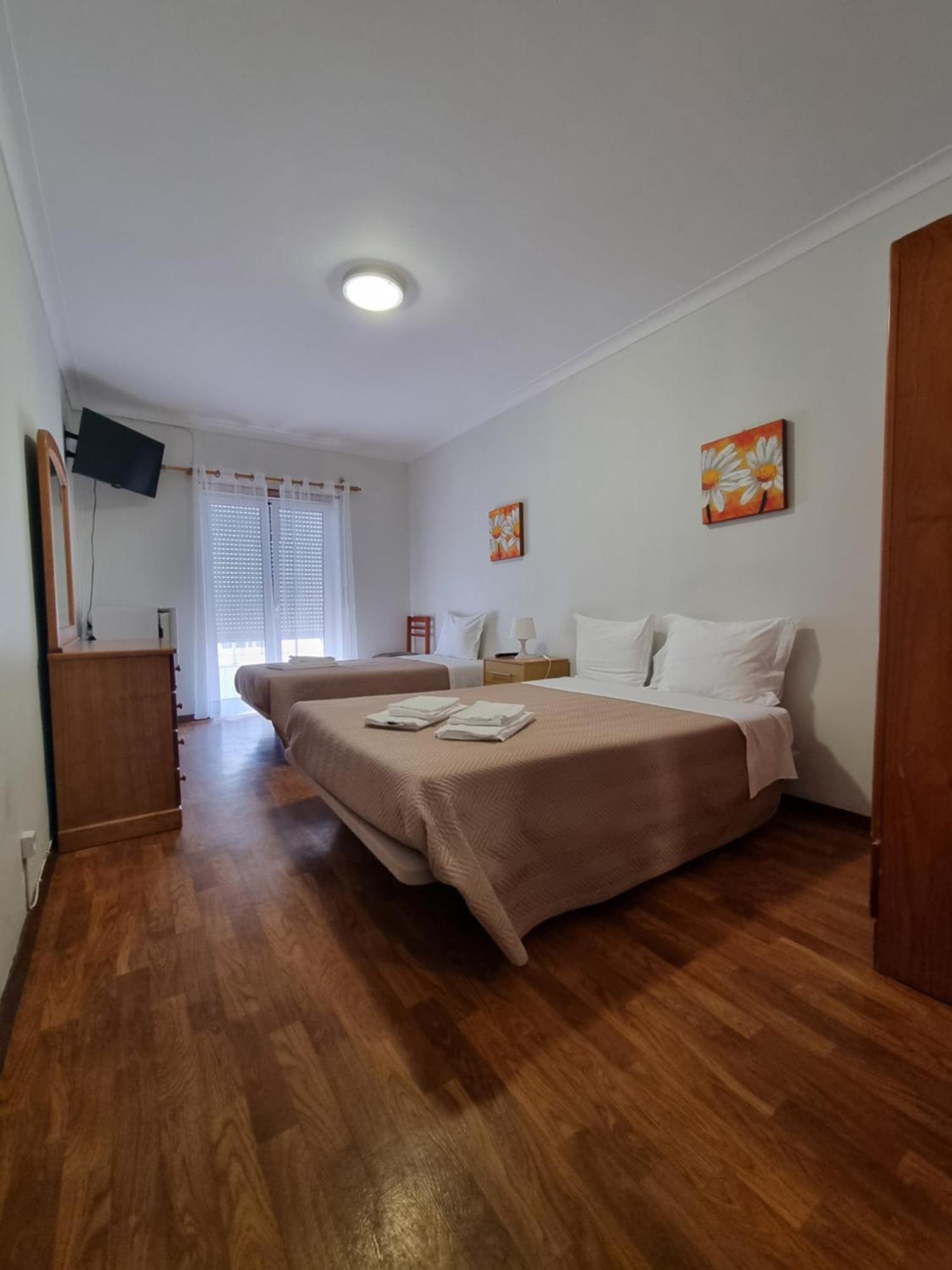 Residencia Salva-Vidas Nazaré Exterior foto